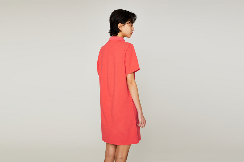 ウィメンズ ロゴ グラフィック ポロドレス コーラル / W's Logo Graphic Polo Dress Coral - whoisnerdy jp