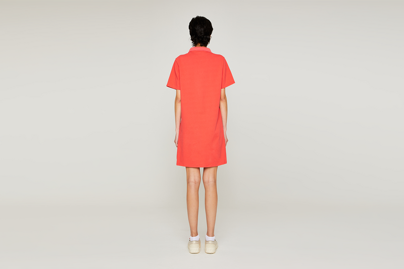 ウィメンズ ロゴ グラフィック ポロドレス コーラル / W's Logo Graphic Polo Dress Coral - whoisnerdy jp